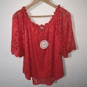 NWT Umgee lace top